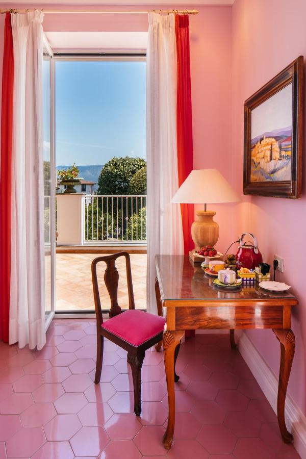 Boutique Hotel Don Alfonso 1890 SantʼAgata sui Due Golfi Екстериор снимка
