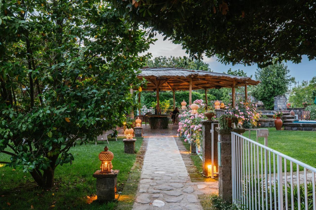 Boutique Hotel Don Alfonso 1890 SantʼAgata sui Due Golfi Екстериор снимка
