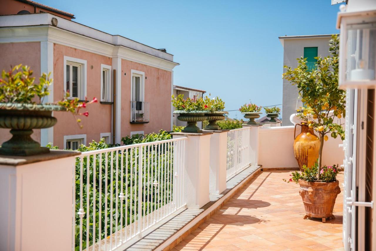 Boutique Hotel Don Alfonso 1890 SantʼAgata sui Due Golfi Екстериор снимка